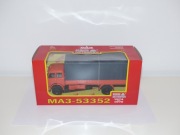 MAZ-53352 czerwony Nash Avtoprom 1:43 nowy