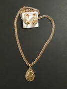 Zestaw  biżuterii łańcuszek z zawieszką ta kolczyki stal chirurgiczna