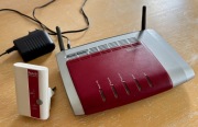 Router FRITZ!Box 7272 + FRITZ! Wlan Repeater
