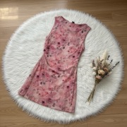 Krótka sukienka mini w kwiaty Sinsay L letnia wygodna zwiewna