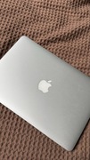 MacBook Air 13” (2017) – Stan bardzo dobry – zadbany egzemplarz!