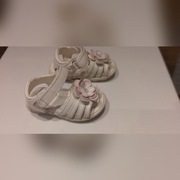 Sandalki dla dziewczynki r.19