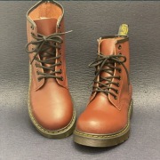Dr Martens 1460, buty martensy