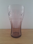 Oryginalny szklany Coca-Cola o pojemności 350 ml.
