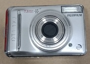 Aparat cyfrowy Fujifilm FinePix A700, uruchamia się, nietestowany
