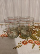 Szklanki na napoje rodem z PRL