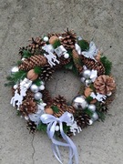 Wianek świąteczny bożonarodzeniowy sztuczny 