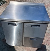 Stół gastronmiczny zabudowany z szufladami 80x70x90