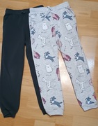 Zestaw dwóch par bawełnianych spodni dresowych 128 Sinsay 