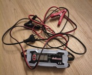 Prostownik cyfrowy automatyczny 0.8A/3.8A 6V/12V