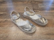 Sandały ZARA roz. 35 22 cm