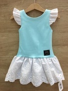 Sukienka błekit z bielą koronka