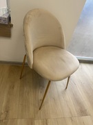 Beżowe krzesło fotel tapicerowany 