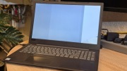 Lenovo V330-15IKB: i5 8250U / 0GB / 0GB