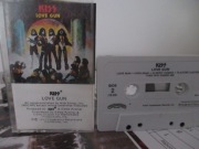 KISS  LOVE GUN  -KASETA MAGNETOFONOWA  - USA