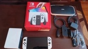 Nintendo Switch OLED biała + Futerał