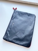 Konkretny pokrowiec na laptopa