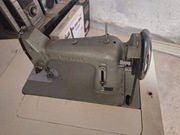 Maszyna do szycia Łucznik z szafką