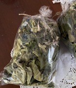 Liść winogron, całe- naturalnie suszone 