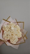 Bukiet kremowych róż ze wstążki hand made