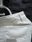 Białe bojówki  PULL&BEAR roz 34