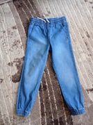 Spodnie dla chłopca rozmiar 122