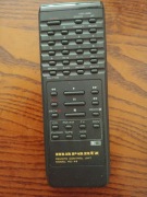 Oryginalny pilot Marantz RC-43 z systemów audio Marantz D-BUS
