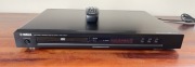 Odtwarzacz DVD YAMAHA DVD-S557