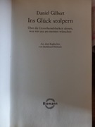 INS GLÜCK STOLPERN DANIEL GILBERT