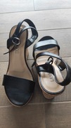 Buty na koturnach Lasocki 38