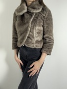 Krótka futrzana kurtka brązowa rozm. S Vero Moda