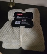 Ciepły duży koc . Nowy . Produkt Polski