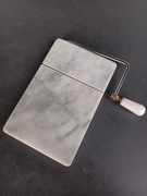 Krajalnica - gilotyna do krojenia serów z marmurową podstawą