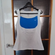 Koszulka Nike roz M 