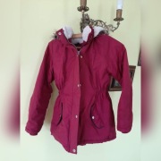Sprzedam zimową kurtkę dla dziewczynki