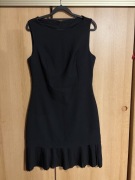 Czarna sukienka elegancja