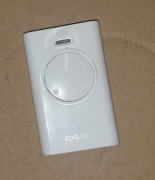 NOWY ORYGINALNY PILOT FAAC XT2 433 SLH LR 2-KANAŁOWY biały