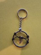 Elegancki brelok do kluczy wzór medalion samuraja cyberpunk 2077