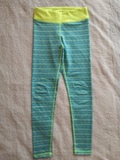 Kolorowe wzorzyste legginsy sportowe w paski Reflex ok. 128 - 134