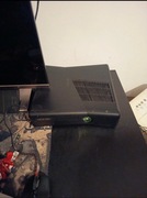 Xbox 360 + 2 pady + Kinect + Gry