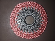 Podkładki handmade. Średnica 10cm. Różowo-szare