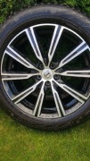 Felgi aluminiowe z oponami zimowymi 19" Volvo xc90