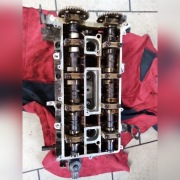 Głowica silnika 1.8 benz. Mazda 5,6 02-05r.