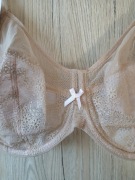 Biustonosze Chantelle 