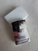 Piękna zapalniczka Burberry.s Scotch whisky w opakowaniu . Benzynowa . 