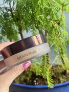 Puder Hourglass translucent medium veil