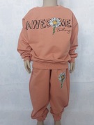 ładny dresowy komplet