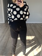 Komplet dzianinowy sweter spodnie kropki grochy 