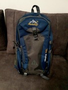 Nowy plecak turystyczny 40l