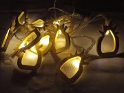 ZESTAW DEKORACJI - MOTYW: ANANAS - ŚWIECZKA/3 x POSZEWKI/ ŁAŃCUCH LED